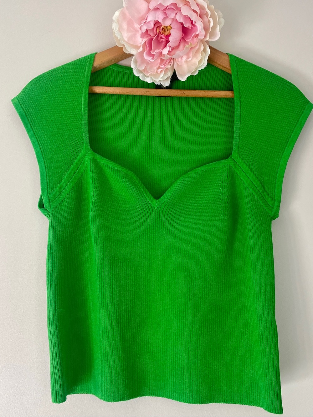House of Harlow 1960 Bright Green Ribbed Sweetheart Top Medium